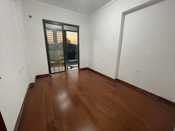 桥中租房,悦江上品苑 3室2厅2卫 电梯房 精装修111平米,荔湾租房-广州