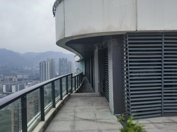 重庆南岸南滨路阳光100喜马拉雅重庆豪宅 南滨路  带大露台   精装6房