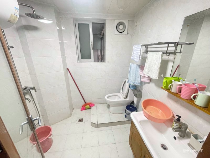 暨南花园 3 房 110.28 方,暨南花园二手房,600万,3室2厅,2卫,110.28平