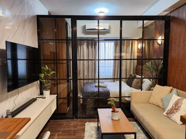 深圳南山西丽珠光苑近南山科技园 隔断一房一厅 精装修 拎包入住出租