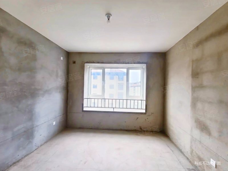 南北通透 超低密度 双卫格局 中间楼层 房东急置换 诚意买房,君悦湾