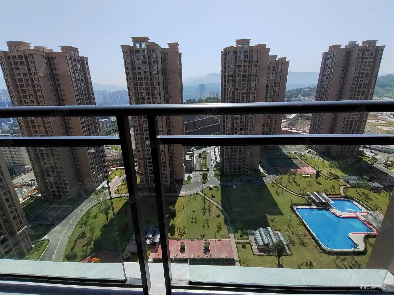 新上方厨房朝中庭康德城二期全新大四房