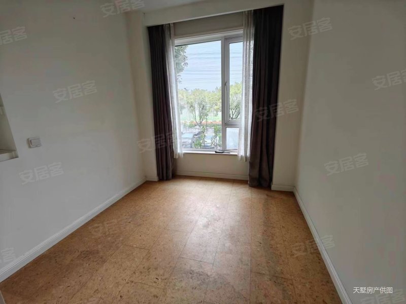 南北通透 精装修 电梯房 产权清晰 低密宜居 满五,佘山珑原静观萃园