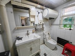 鞍山立山立山广场环山路123小区 1室1厅1卫 56平 南北通透出租房源真实图片