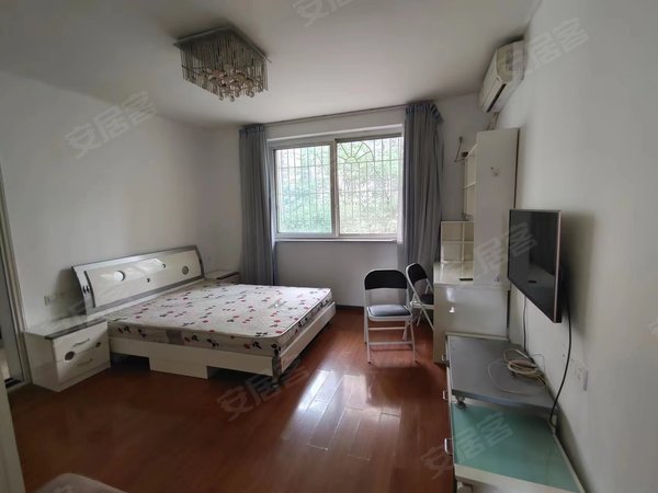 【多图】金银湾小区221号院,大坪租房,金银湾小区221号院 1室 35平