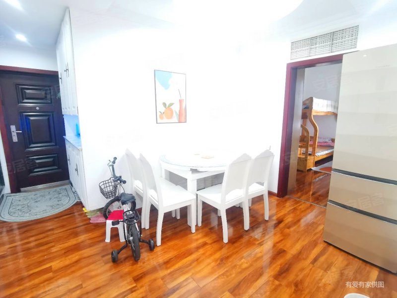 成都房产网>成都二手房>高新区二手房>中和二手房>御廷上郡>800_600