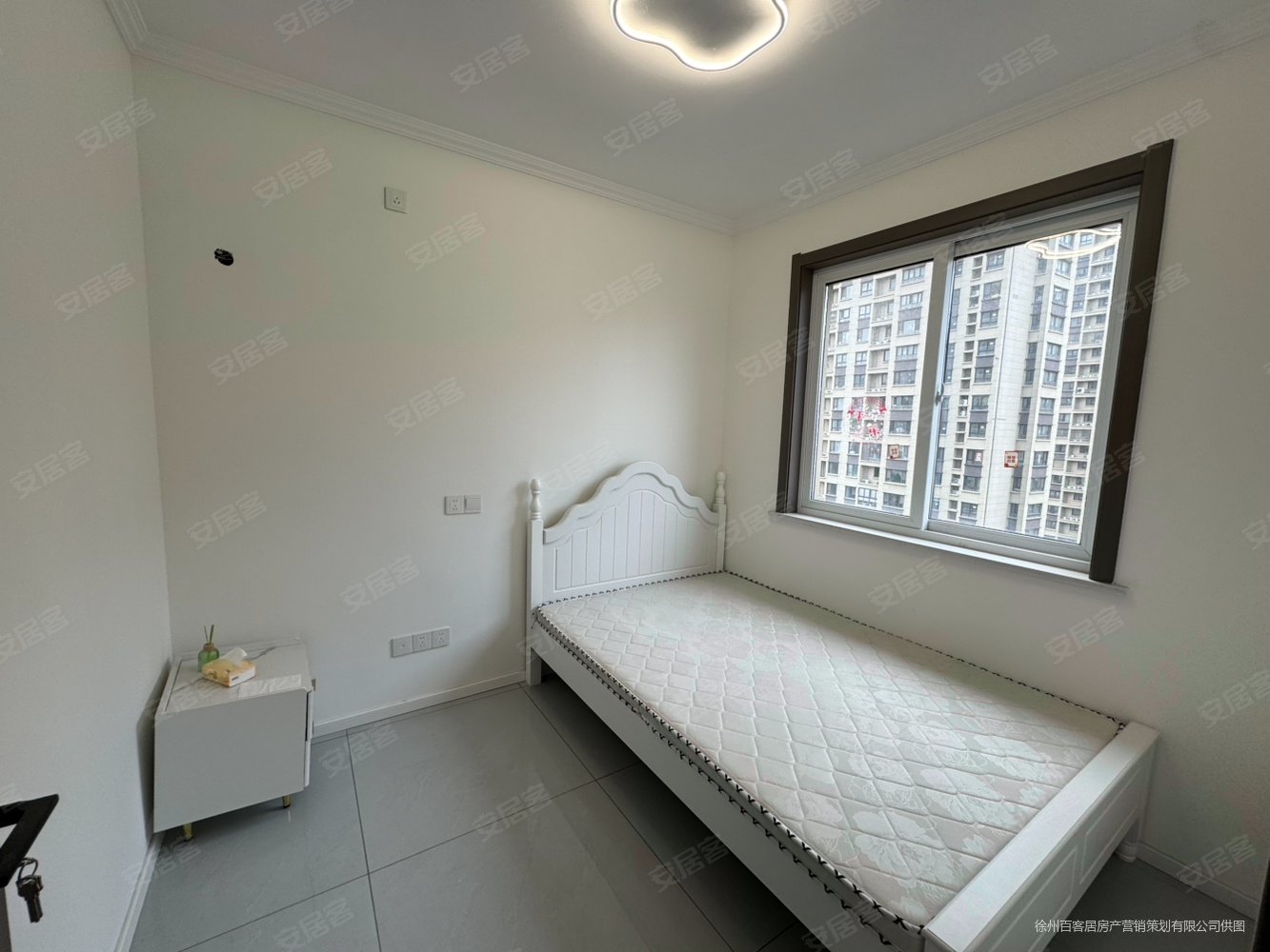 港利上城国际3室2厅1卫98㎡南北54.2万