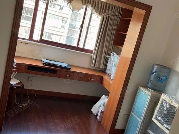 嘉兴海宁海宁市区风和丽苑银泰旁风和丽苑精装两室家具家电齐全拎包即