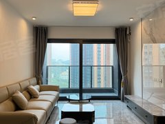 深圳宝安西乡康达尔山海上城（二期）高层 三房两卫 家具齐全 随时可看出租房源真实图片