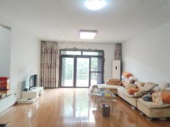 达州通川好一新金兰小区位于罗浮广场旁边，出行购物都很方便出租房源真实图片