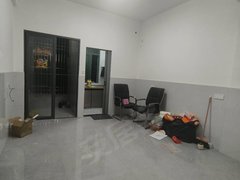 汕尾汕尾城区城区周边五马路盐町头小学周边，凤苑市场附近，楼龄新新，光线好，带阳台出租房源真实图片