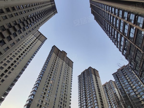 王府井.万达广场.长申国际.升龙城.世纪华阳精装3室!出租房源真实图片