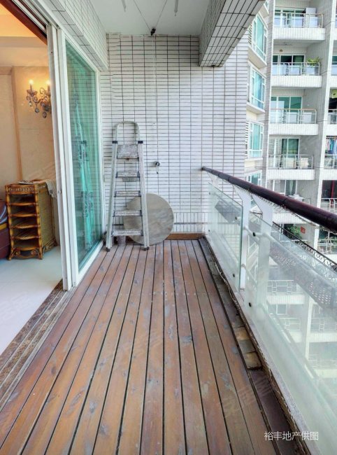 华标涛景湾 3 房  156 方 品质小区 次新小区