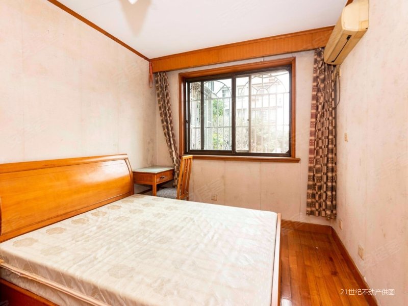 急急 急 40平大花园白送你 看房随时 天井以搭,三泉公寓二手房,230万