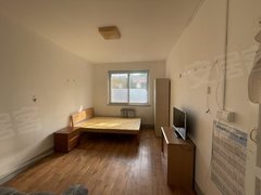 大连西岗石道街南石道街三楼南北通透二室一厅下楼车站早市一点破没有看房方便出租房源真实图片