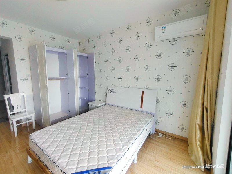 新都会国贸公寓 商业配套齐全 南北通透 有电梯 近医院