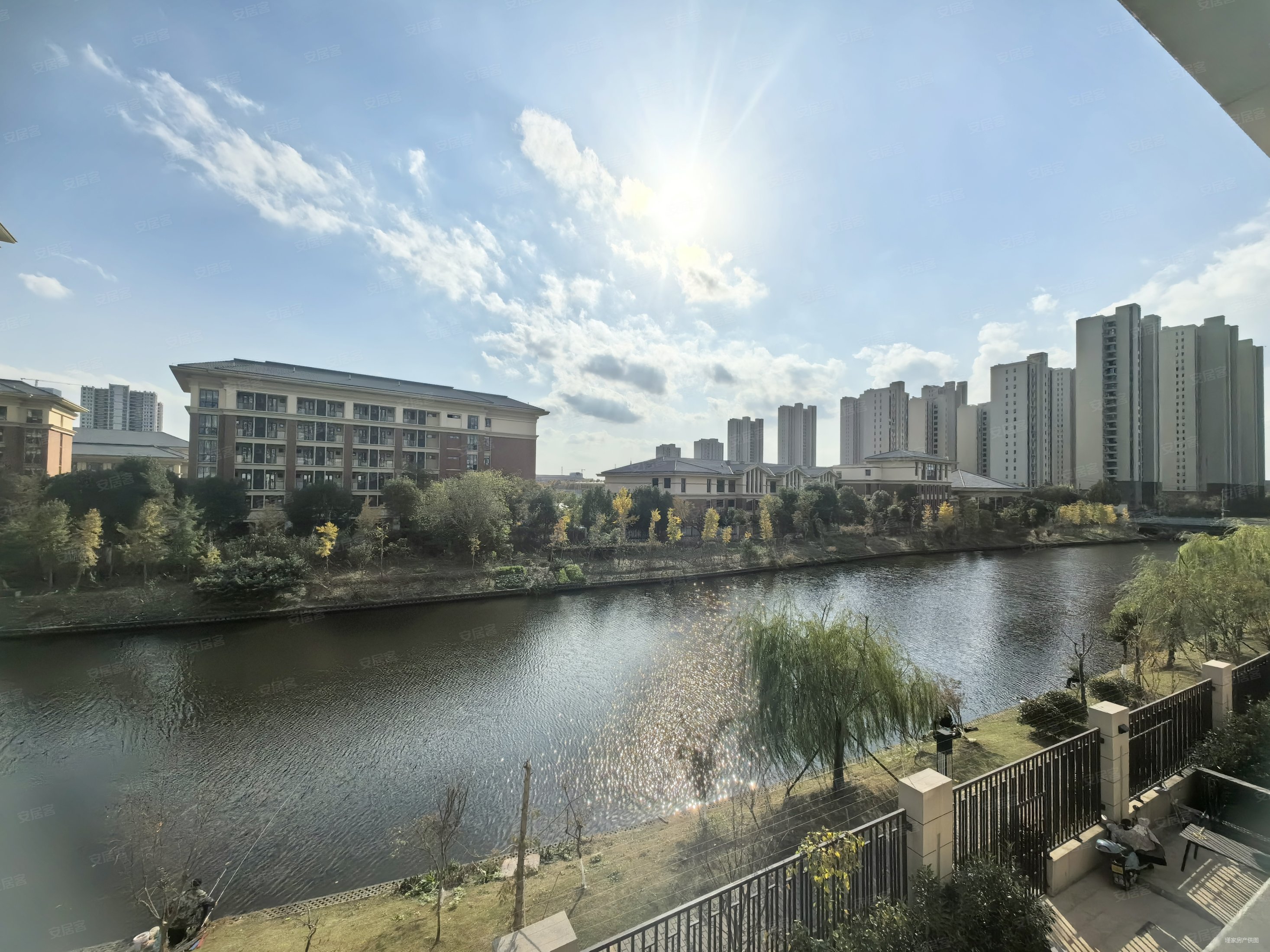 湖州房产网>湖州二手房>南浔二手房>浙北大厦二手房>四季华府>