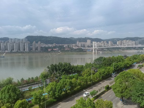 重庆万州江南新区中恒江南第一城(d区)租  第一城江景房,睡觉看江景楼