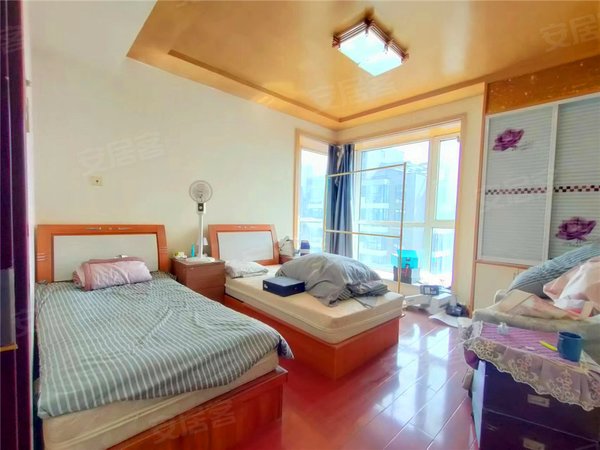 太原杏花岭杏花岭周边龙湾国际滨河东路 胜利桥东 龙湾国际 精装大