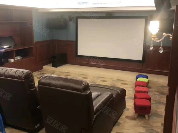 金华东阳东阳市中心海德公园(别墅)做直播拍摄看过来 海德公园别墅 适合电商自住带大院子临近义乌出租房源真实图片