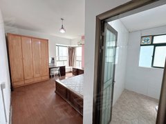 南宁西乡塘大学东路美女室友 相思湖购物广场 青川地铁口 农科院旁 押一付一出租房源真实图片