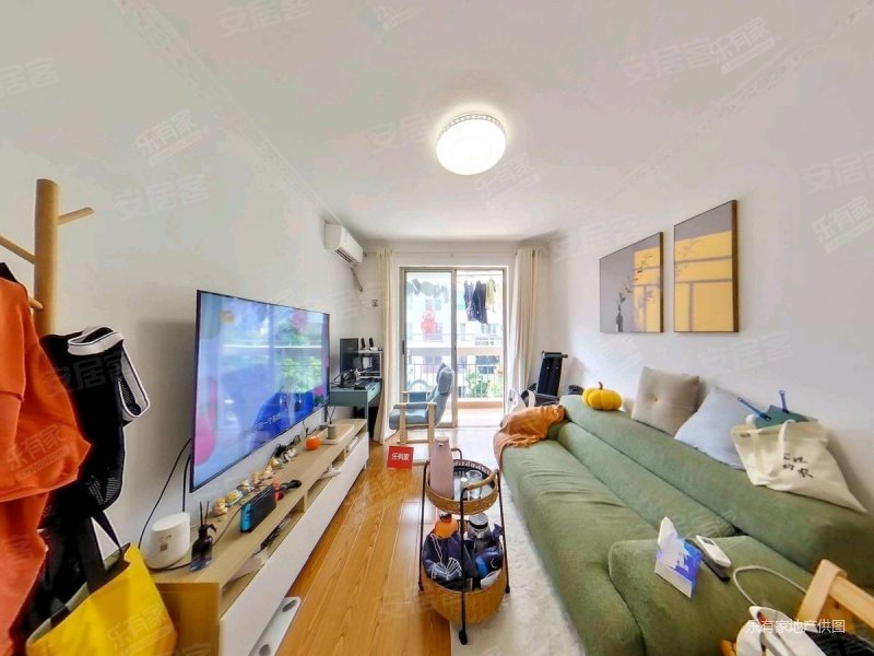 汇龙花园新上,精装修一房一厅,朝南向,汇龙花园二手房,0万,1室1厅,1卫