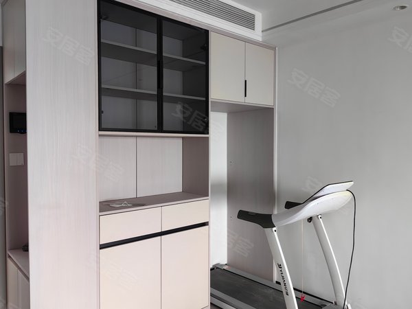 莱芜莱城莱城城区舜景东郡舜景东郡 3室2厅2卫 精装修 120平 电梯房