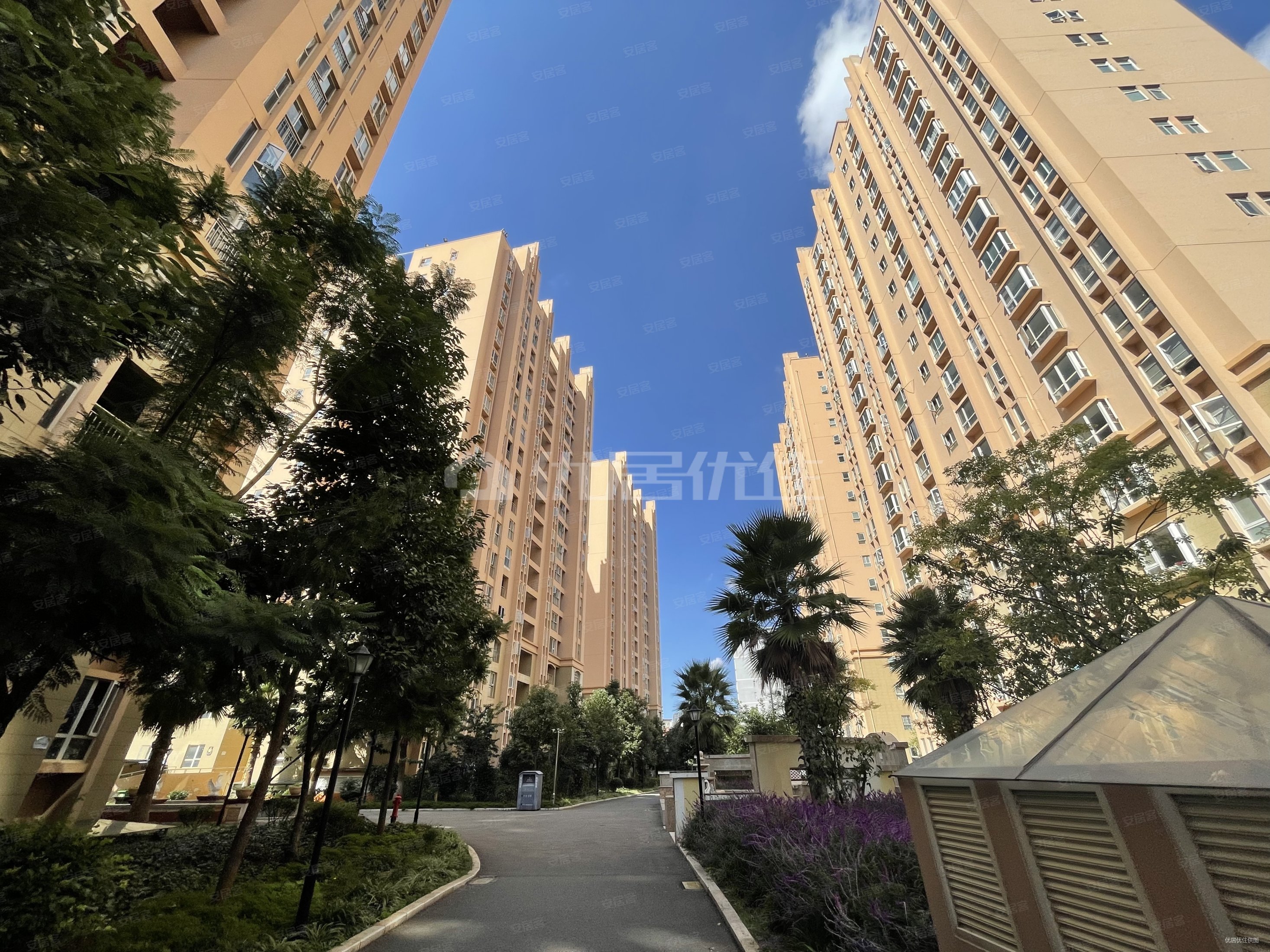 巫家坝地铁口 带车位 别样幸福城3房2卫急售