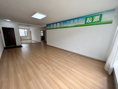延边延吉开发区开发区天池新村 4楼100平出租 精装2室1厅屋内设施都给配出租房源真实图片