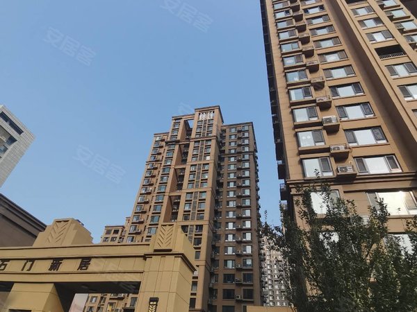 北京朝阳百子湾石门新居百子湾地铁7号线 石门新居3家合租 南向卧室大