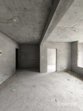 观山悦公馆3室2厅1卫113㎡南北45.5万
