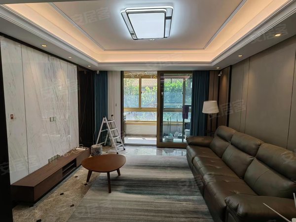 杭州萧山城厢融信萧山公馆(公寓住宅)玺上庭 业主自住装修 近杭发厂站