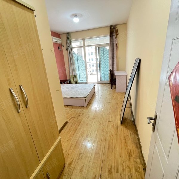 中海东郡来自品牌公寓鸿浩房产20小时前850元/月合租|中兴产业园 逸