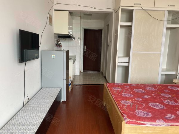 无锡锡山安镇紫金公寓紫金公寓一室一厅精装 家电齐全 看房方便出租