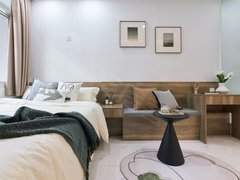 青岛市北四方利群自家房子 无中介 月付可 近万达 卓越 大融城 精装修 短租出租房源真实图片