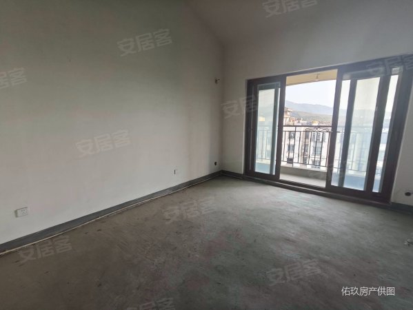 敔山湾花园2室2厅2卫101.11㎡南北80万