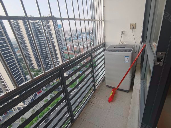 南宁江南五一路江南锦园江南区 江南锦园 靠近地铁口 海吉星附近 配套