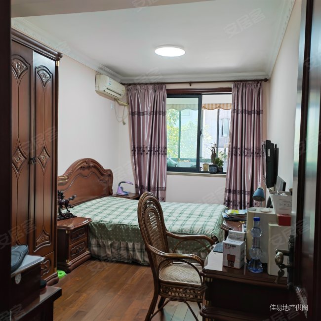 上海房产网>上海二手房>青浦二手房>朱家角二手房>泰安公寓(二期)>650