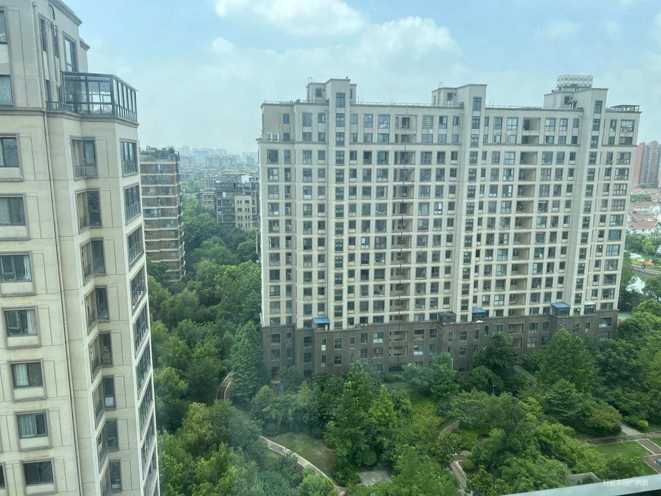 阳光水榭六期毛坯实现地铁口龙湖天街,阳光水榭花园(50-94幢)二手房