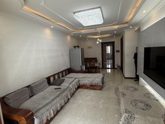 徐州鼓楼彭城广场凯旋门三室精装修集中供暖拎包即住出租房源真实图片