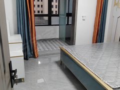 启东启东城区医院城区医院久正附近精装修，独立卫生间出租，家具齐全，拎包入住，交通方便出租房源真实图片