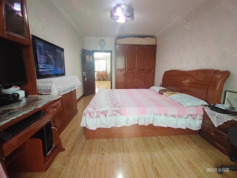 大井地铁口  小户型精装修的好房子 先看房 再谈价