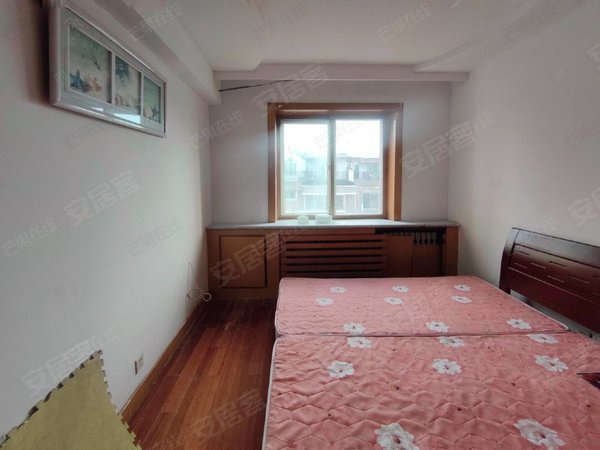 沈阳大东东中街龙溪花园东中街 龙溪花园 简单装修 拎包即住出租房源