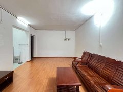 来宾兴宾兴宾城区房子干净漂亮，采光好，户型周正小区绿化环境优美，生活配套齐全出租房源真实图片