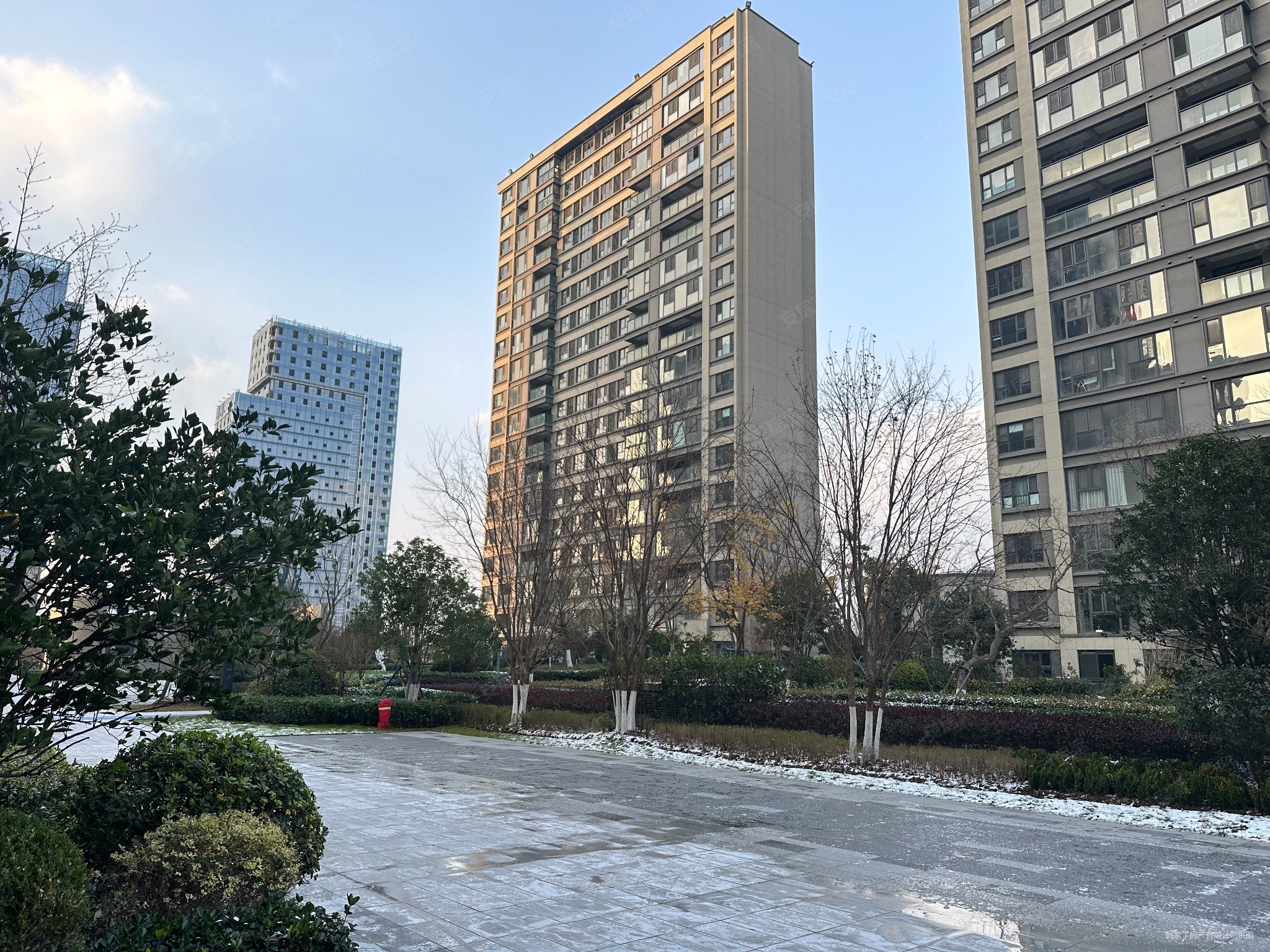 采光无遮挡 诚心出售,江与城二手房,308万,3室1厅,2卫,98平米-南京