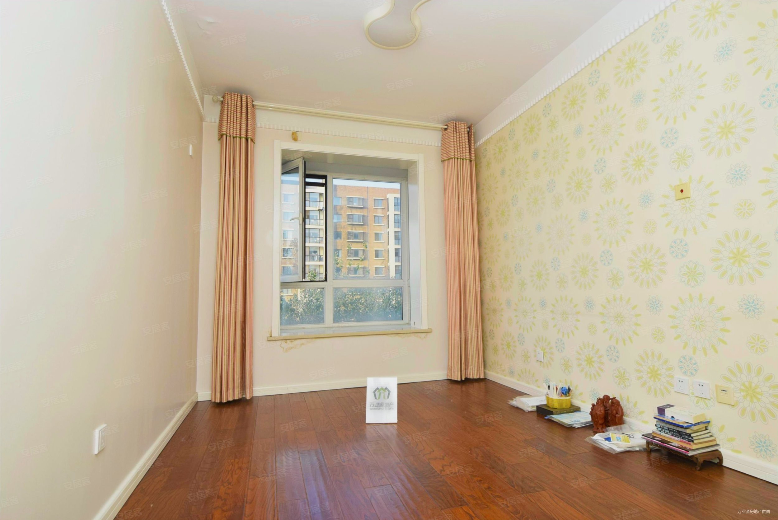 清兰园 中间好楼层 南北通透 近地铁 低密度社区