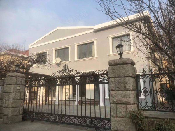 北京昌平北七家八仙别墅八仙别墅独栋南入户集中供暖免费停车看房随时