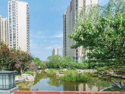 外部车位 有点拥挤不足【轨道交通】400米到达地铁六号线常营站【生活