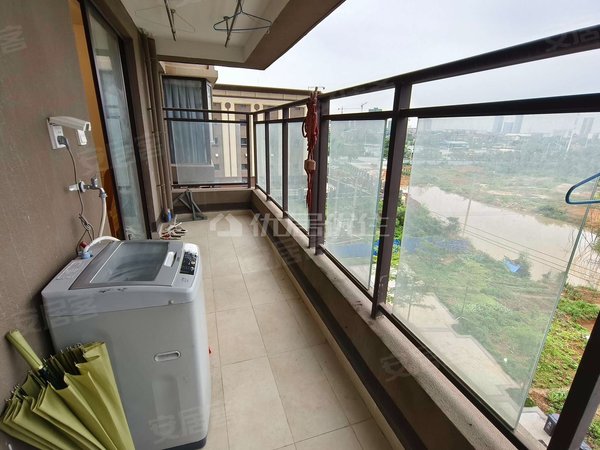 南宁邕宁蒲庙镇大唐盛世三期大唐观湖 精装三房 配齐 拎包入住出租