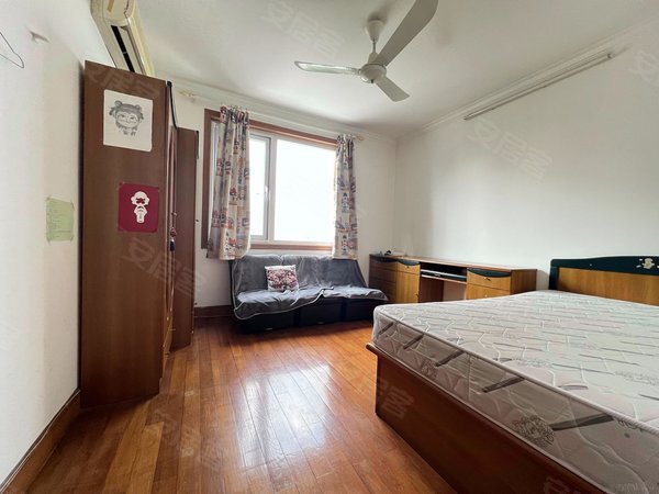 上海普陀长寿路光复新苑3.4.